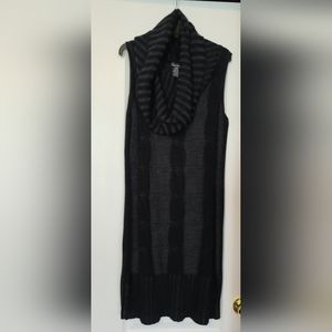 Sleeveless sweater dress